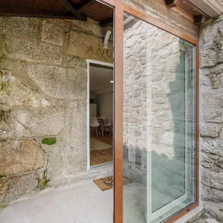 Casa De Lamalonga T2 * Campos (Vieira do Minho, Braga)